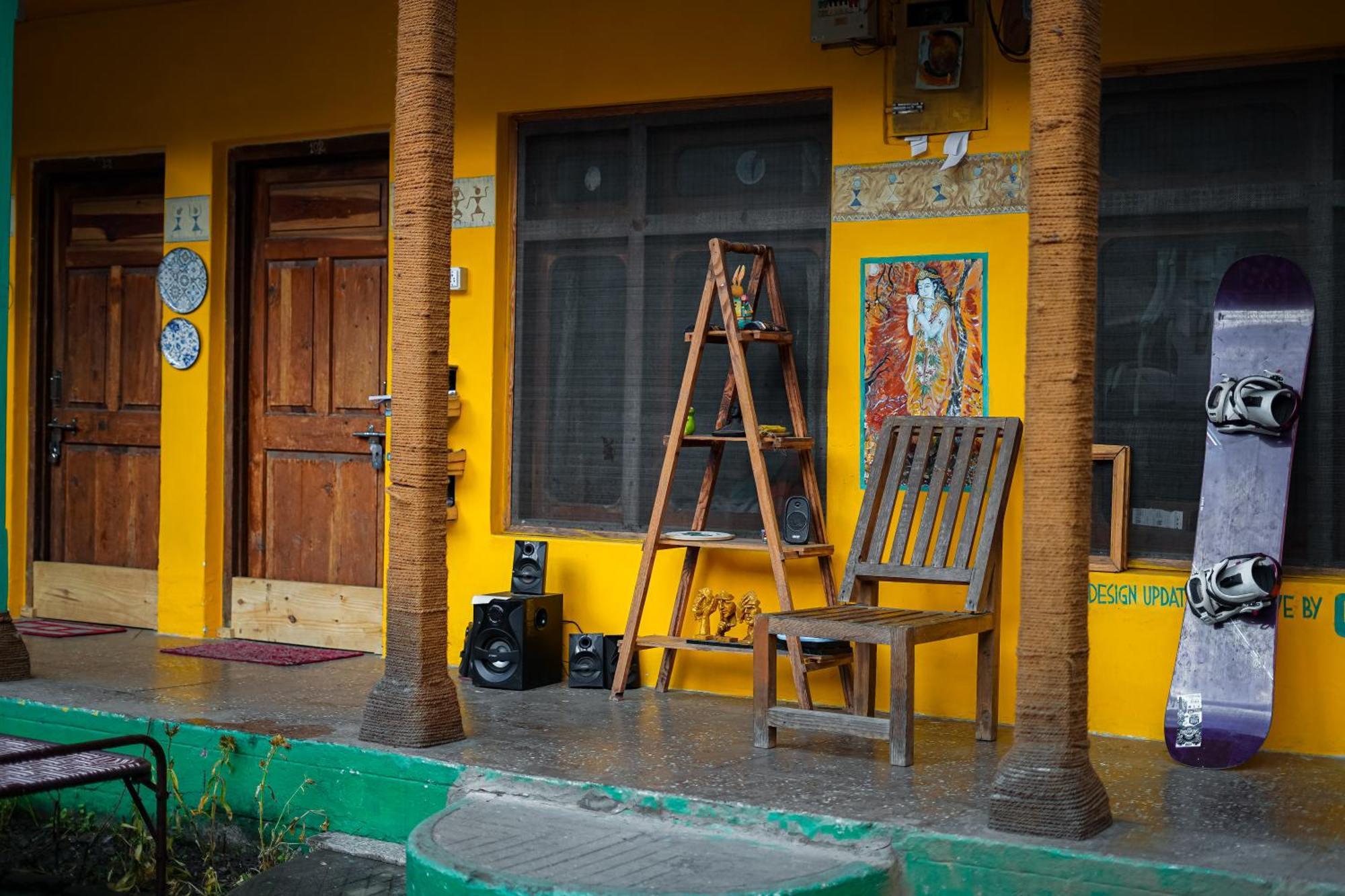 Yaarana Stay & Cafe, Vashisht, Manali Exterior foto